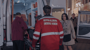 �������