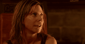 ����� ����