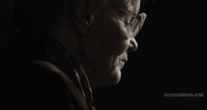 �������