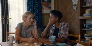 ��������