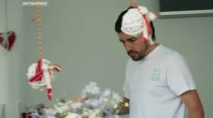 ��������