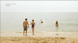 ����� ����