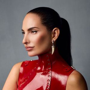 Lilly Palmer - Bigger Than Techno (Extended Mix)