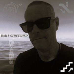 Wall Stretcher - Plastic Revolution