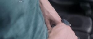 �����